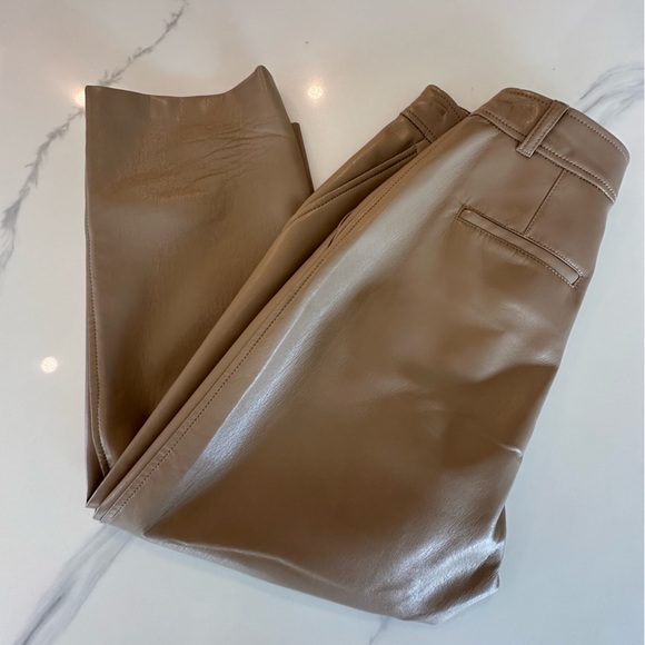 Babaton Command Vegan Leather Crop Camel - Picture 4 of 5